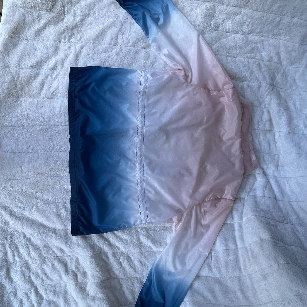 Tommy Hilfiger XL Women's light pink to navy blue windbreaker in great condition